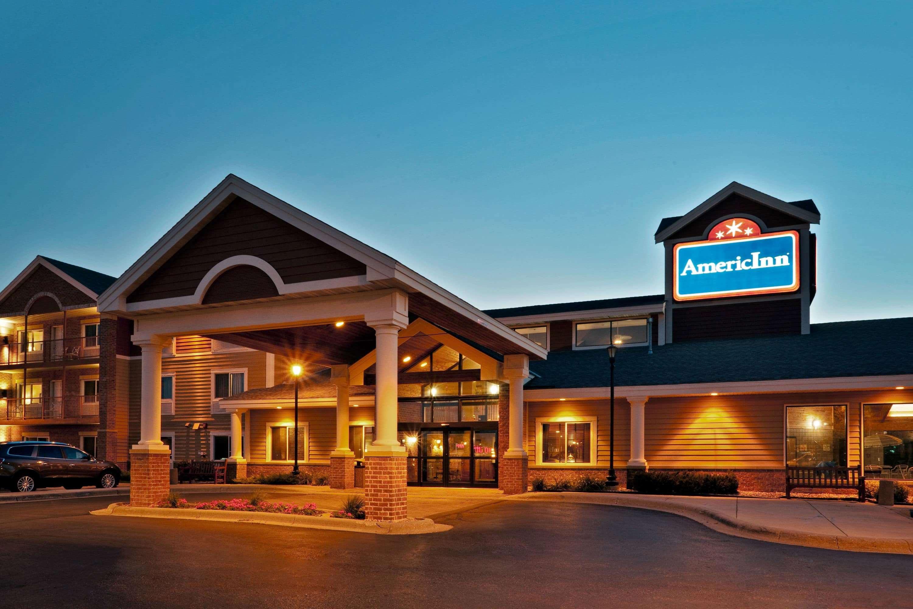 Americinn By Wyndham Чанхасен Екстериор снимка